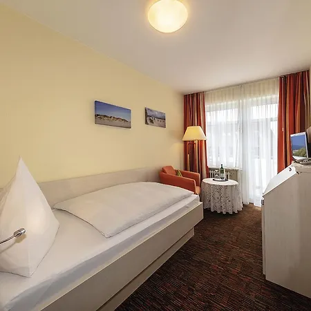 Hotel Strandhotel Wietjes 3*